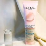 اسکراب صورت گل رز و نیلوفر آبی لورال LOreal Rare Flowers حجم 150 میلی لیتر
